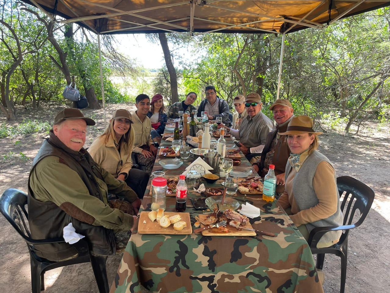 Una comida compartida durante nuestras jornadas.
